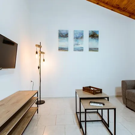 Koulouris & Casa rural *