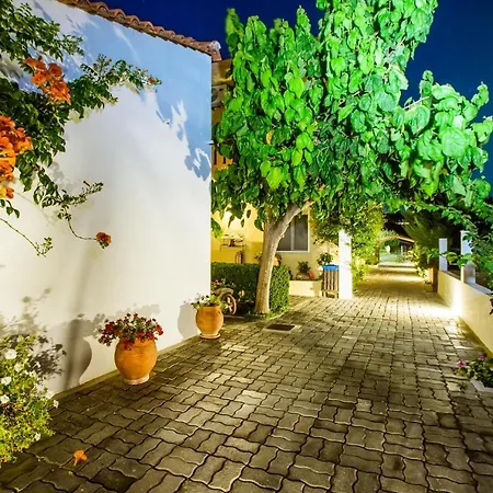 Koulouris & Casa rural