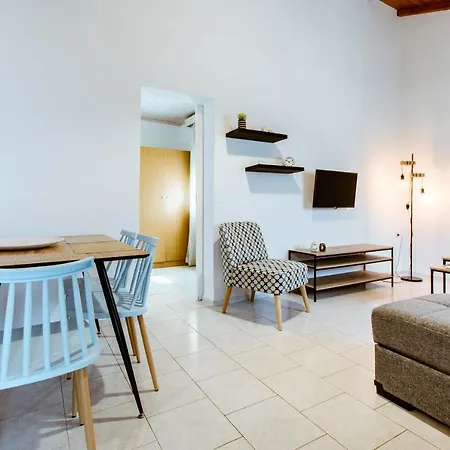 Lantställe Koulouris Apartments & Studios Kalivai