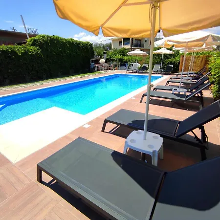 Koulouris Apartments & Studios * Kalivai
