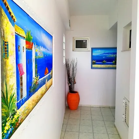 Koulouris Apartments & Studios Kalivai